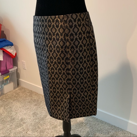 The Limited Black and Metallic Gold Jacquard Pencil Skirt - Picture 5 of 5